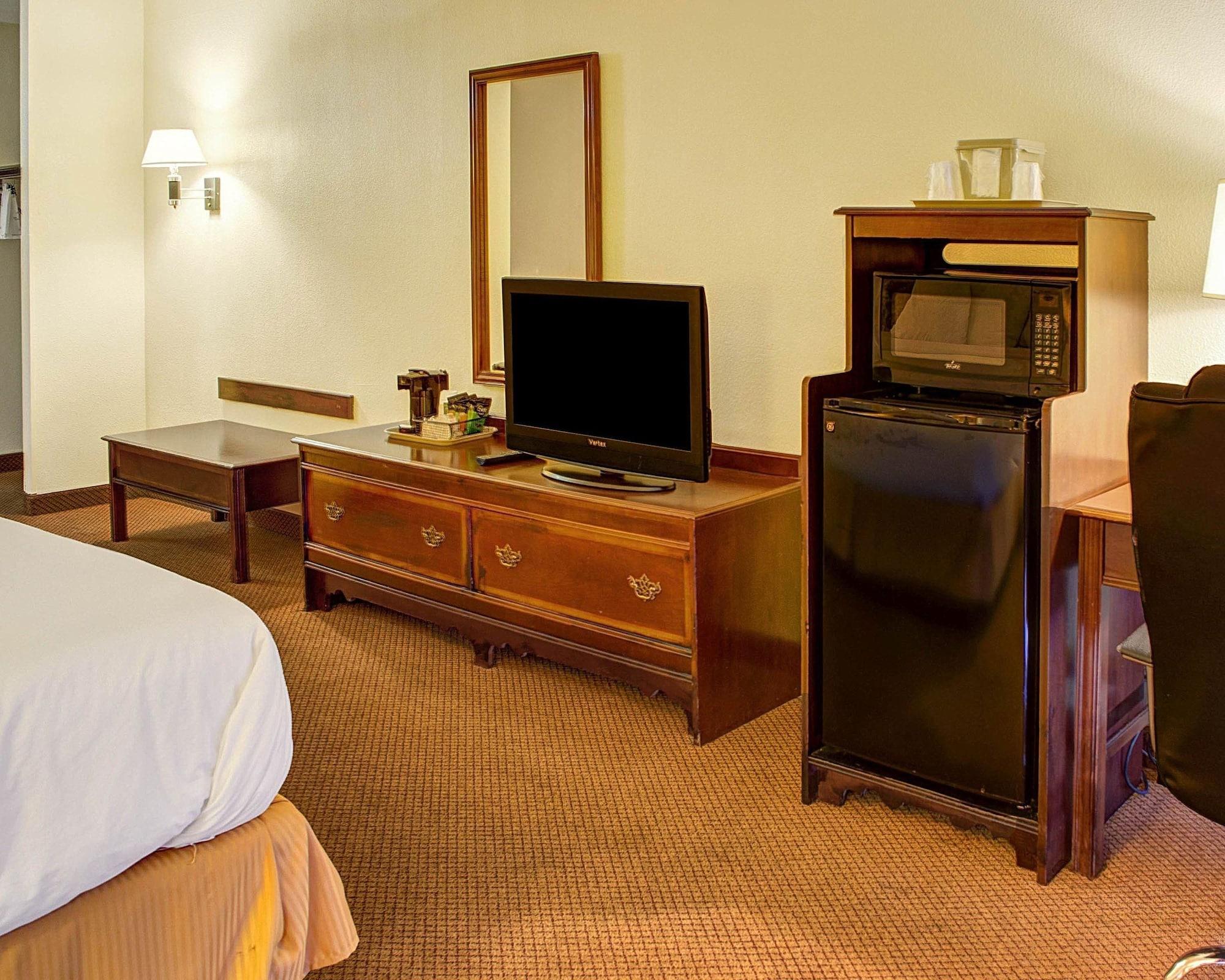 Quality Inn North Yellow Tavern Dış mekan fotoğraf